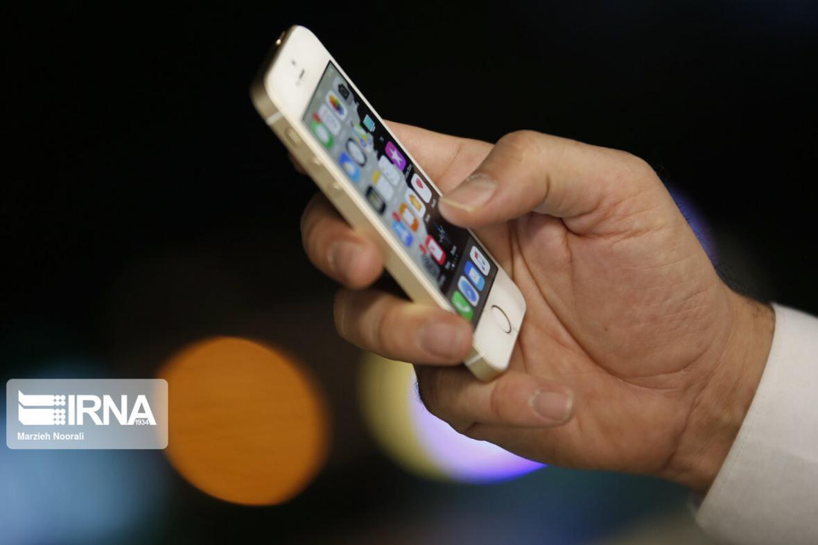 خبرنگاران افزایش جذابیت خرید و پرداخت به وسیله تلفن همراه